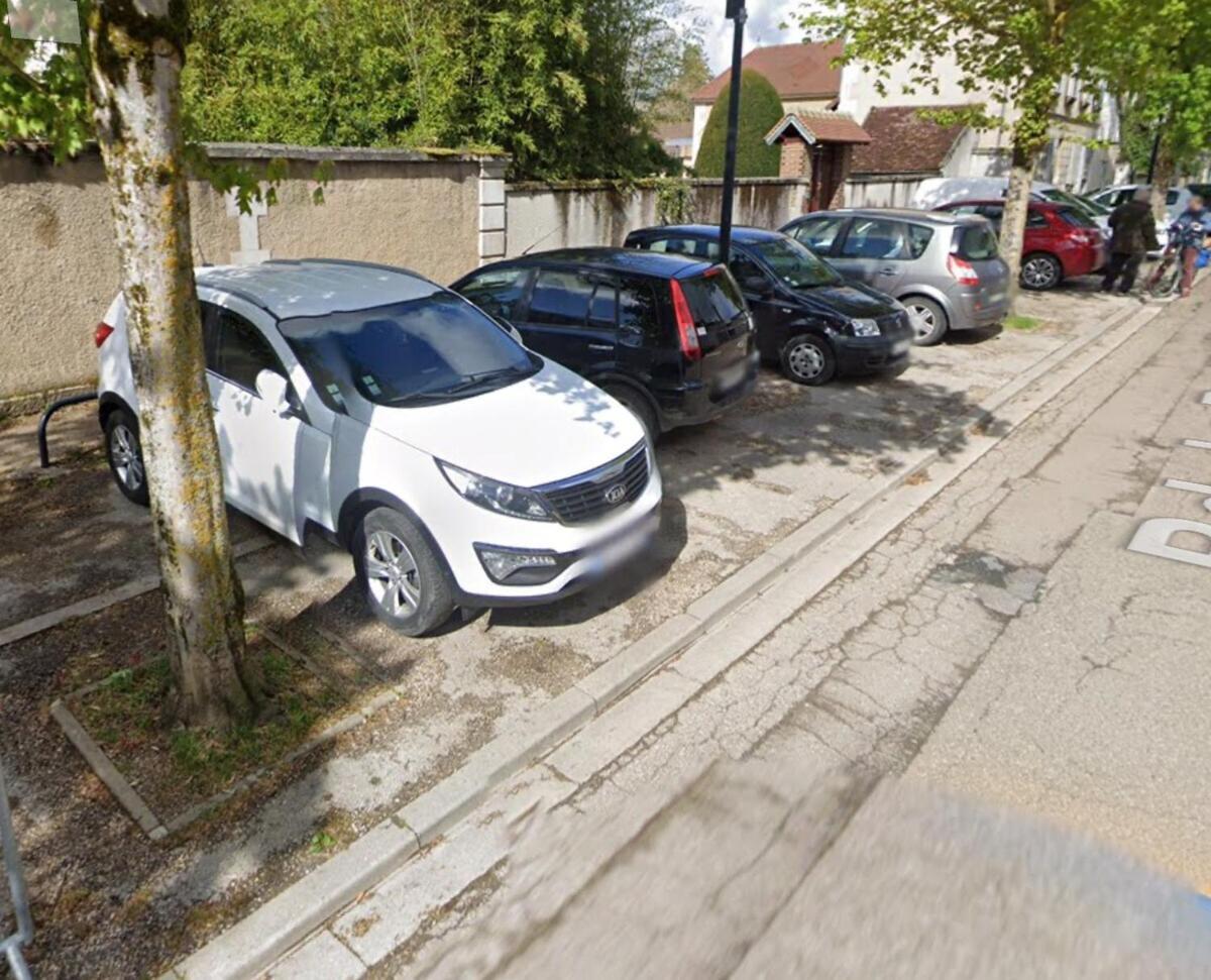 Maison De Ville Avec Parking Gratuit Chablis Esterno foto